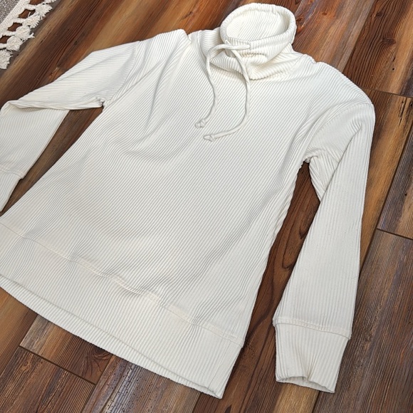 Haven Well Within Velour Ribbed Funnel Neck Pullover small - Picture 3 of 8